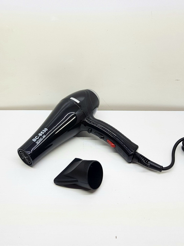 سشوار حرفه ای بوش پروفشنال 9000 وات دارای یک سری همراه با 10 عدد شانه Professional Hair Dryer | ارسال رایگان